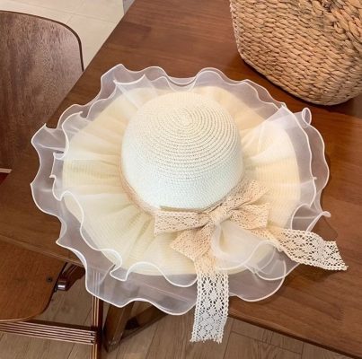phụ kiện đi biển cho nữ - mũ cói vành rộng