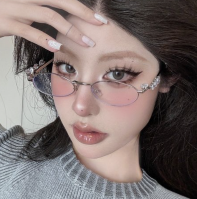 Kính mắt tròn nhỏ