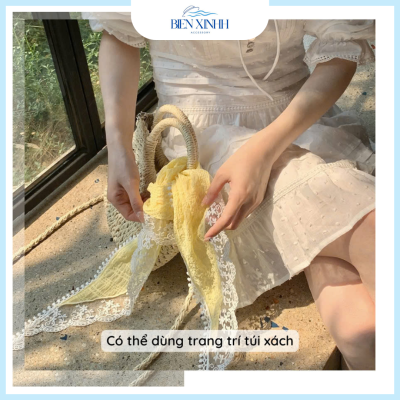 Khăn Tam Giác Cho Nữ – Phụ Kiện Nhỏ, Phong Cách Lớn
